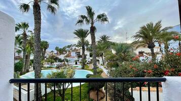 Bungalow | Pool | Outdoor pool