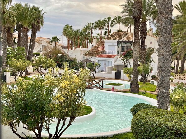 Bungalow | Pool | Outdoor pool - Apartment in Roquetas by Beach & Pool (Roquetas de Mar)