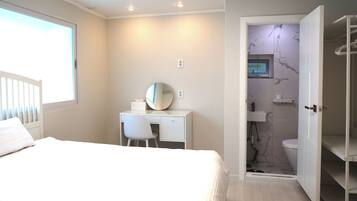 3 室のベッドルーム、アイロン / アイロン台、WiFi