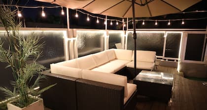 Spacious 3-Bedroom Home in Trendy Seoul Near Gyeongui Line Forest Park.