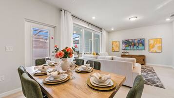 Rumah (5 Bedrooms) | Fasilitas properti