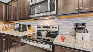 Rumah (5 Bedrooms) | Fasilitas properti