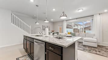 Rumah (5 Bedrooms) | Fasilitas properti