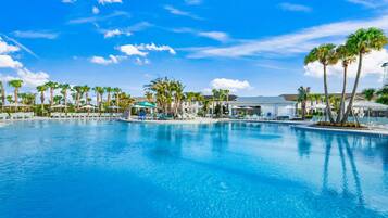 House (5 Bedrooms) | Property amenity