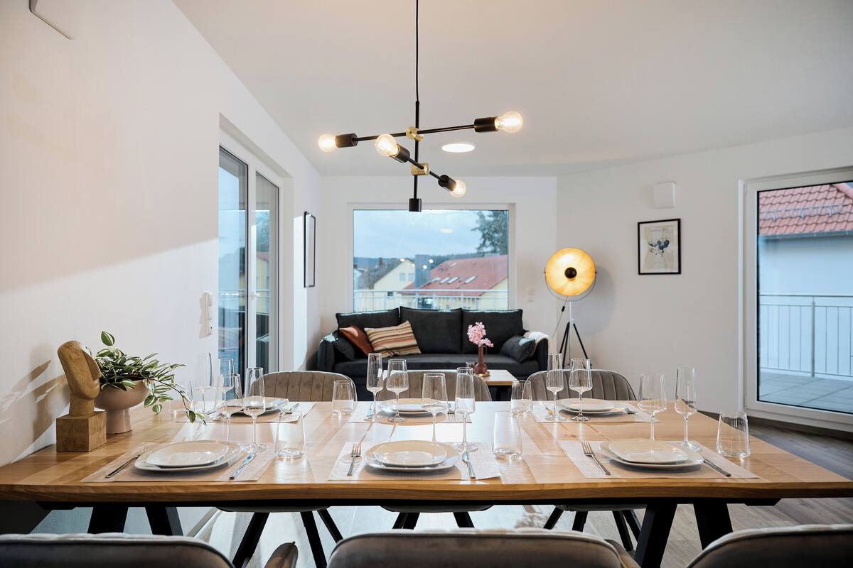 Penthouse Superior, 2 phòng ngủ, sân hiên | Khu vực ăn uống tại phòng