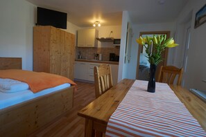 1 bedroom, WiFi