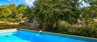 Holiday Home 'La Trêve' with Mountain View, Wi-Fi and Air Conditioning