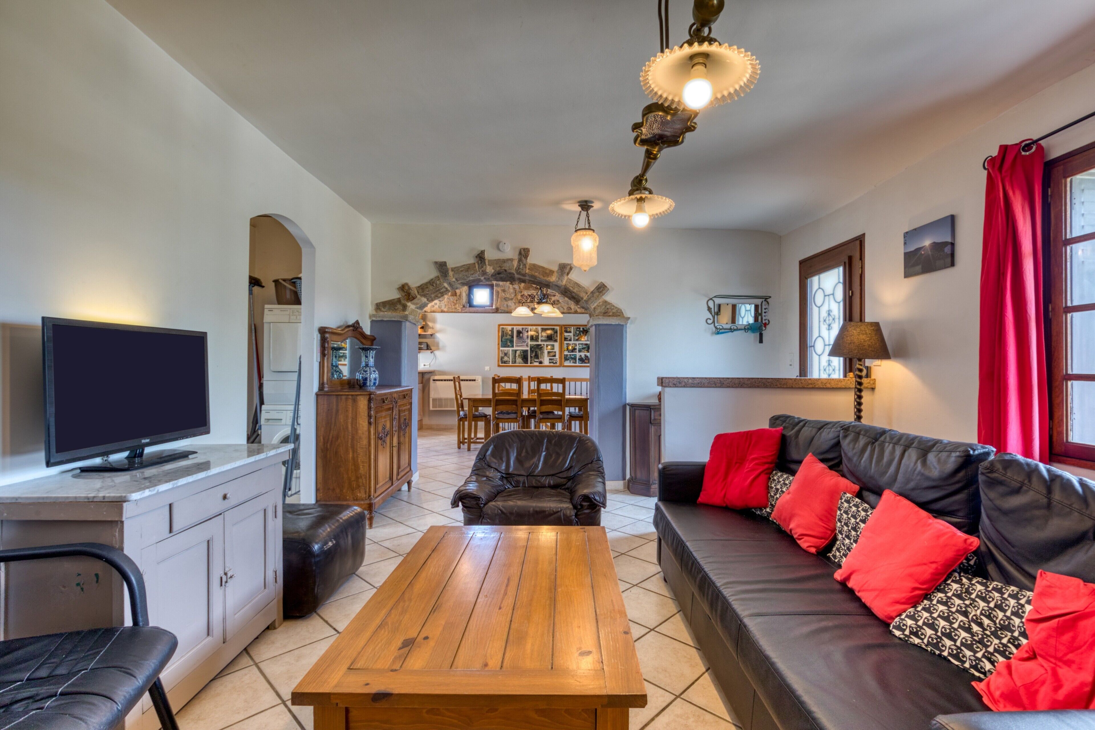 Maison De Vacances 'La Trêve' Avec Vue Sur Les Montagnes, Wi-fi Et Climatisation - Bédarieux