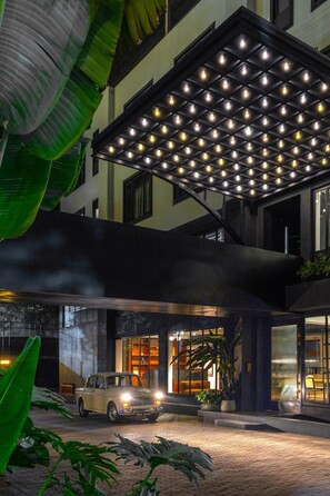 Exterior - Wellesley Hotel (Pune)