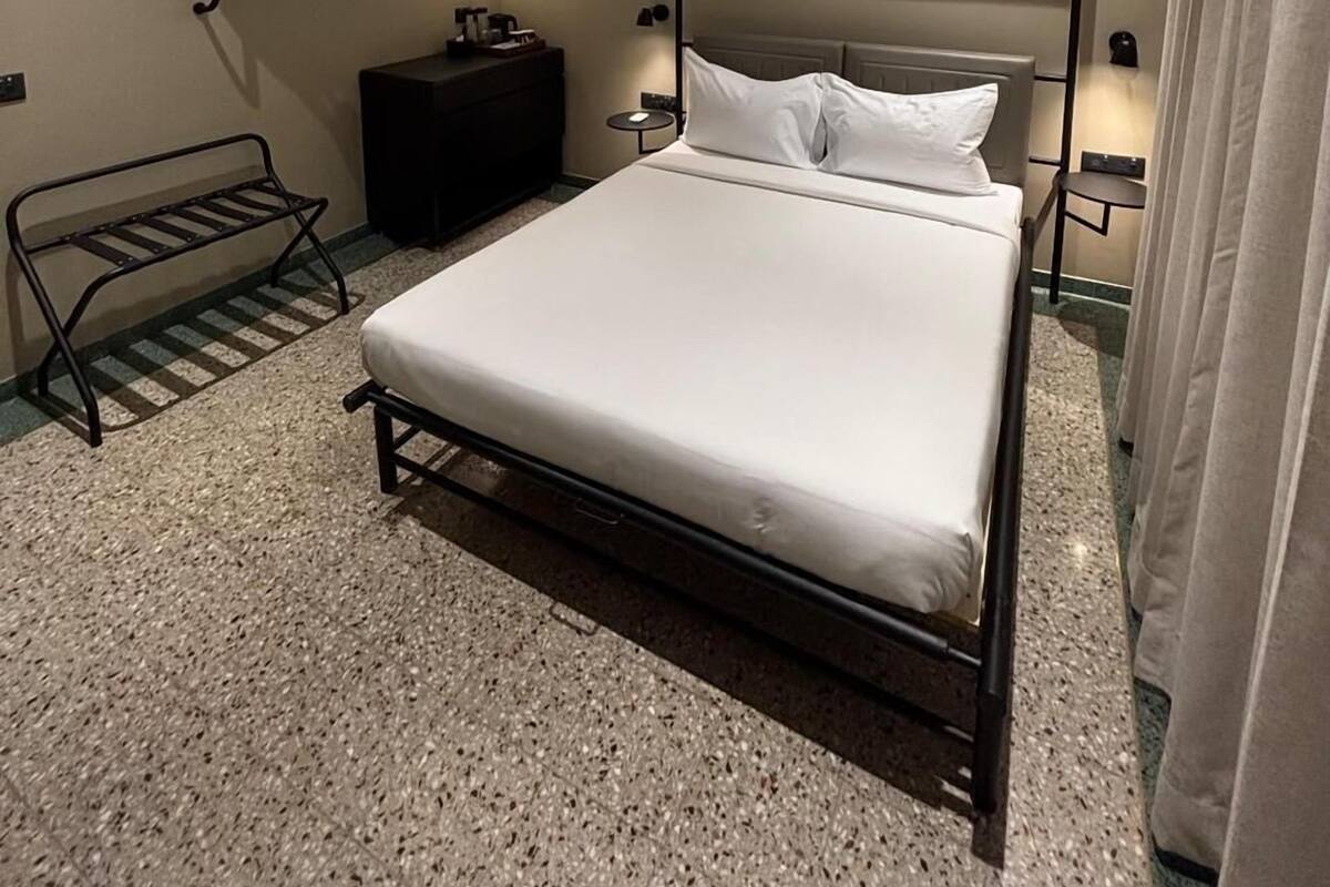 Superior Double Room | In-room safe, blackout drapes, iron/ironing board, free WiFi