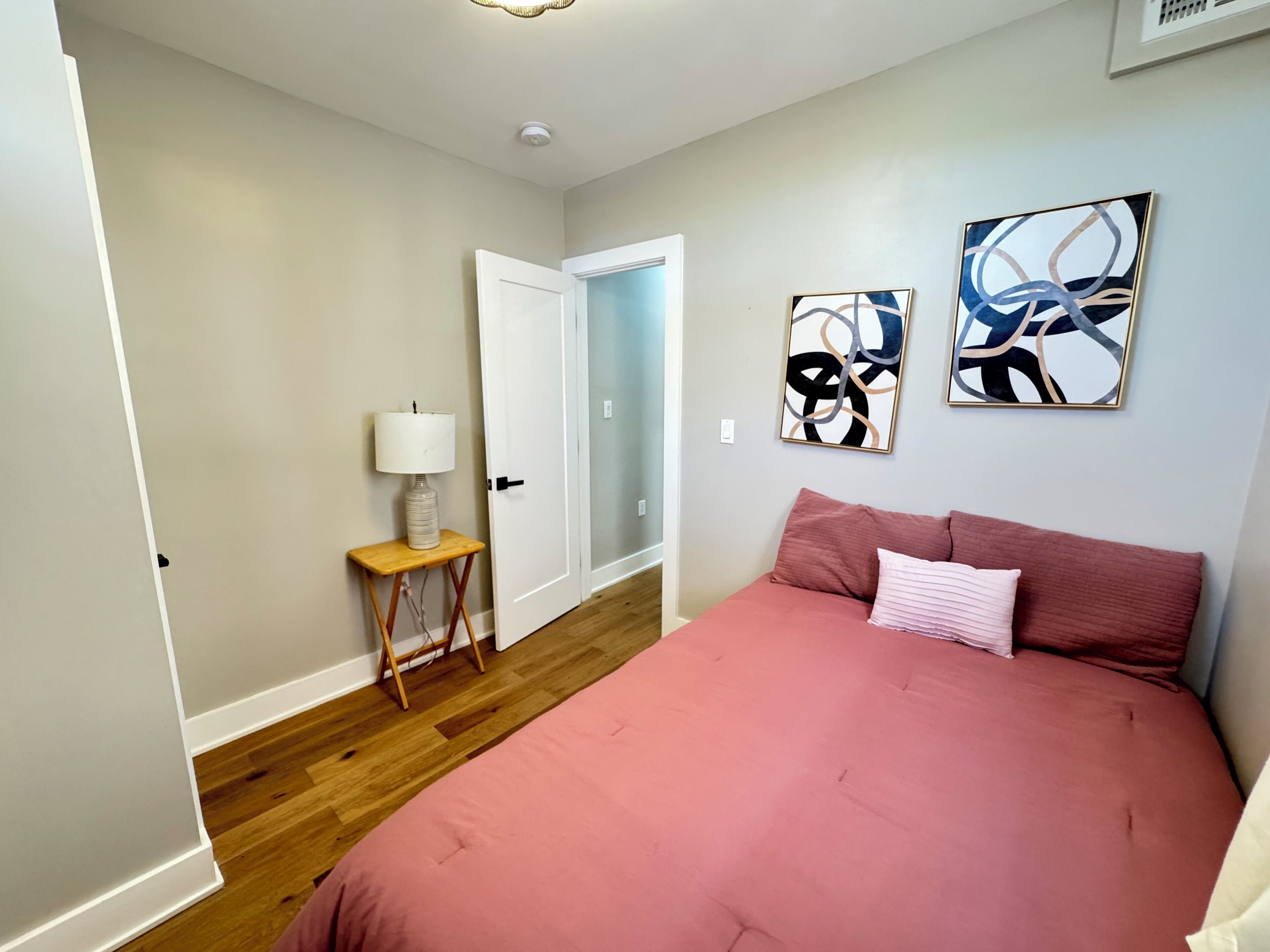 2 slaapkamers, wifi, beddengoed