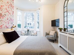1 bedroom, Internet - Lenna Studio by Interhome (London West End)