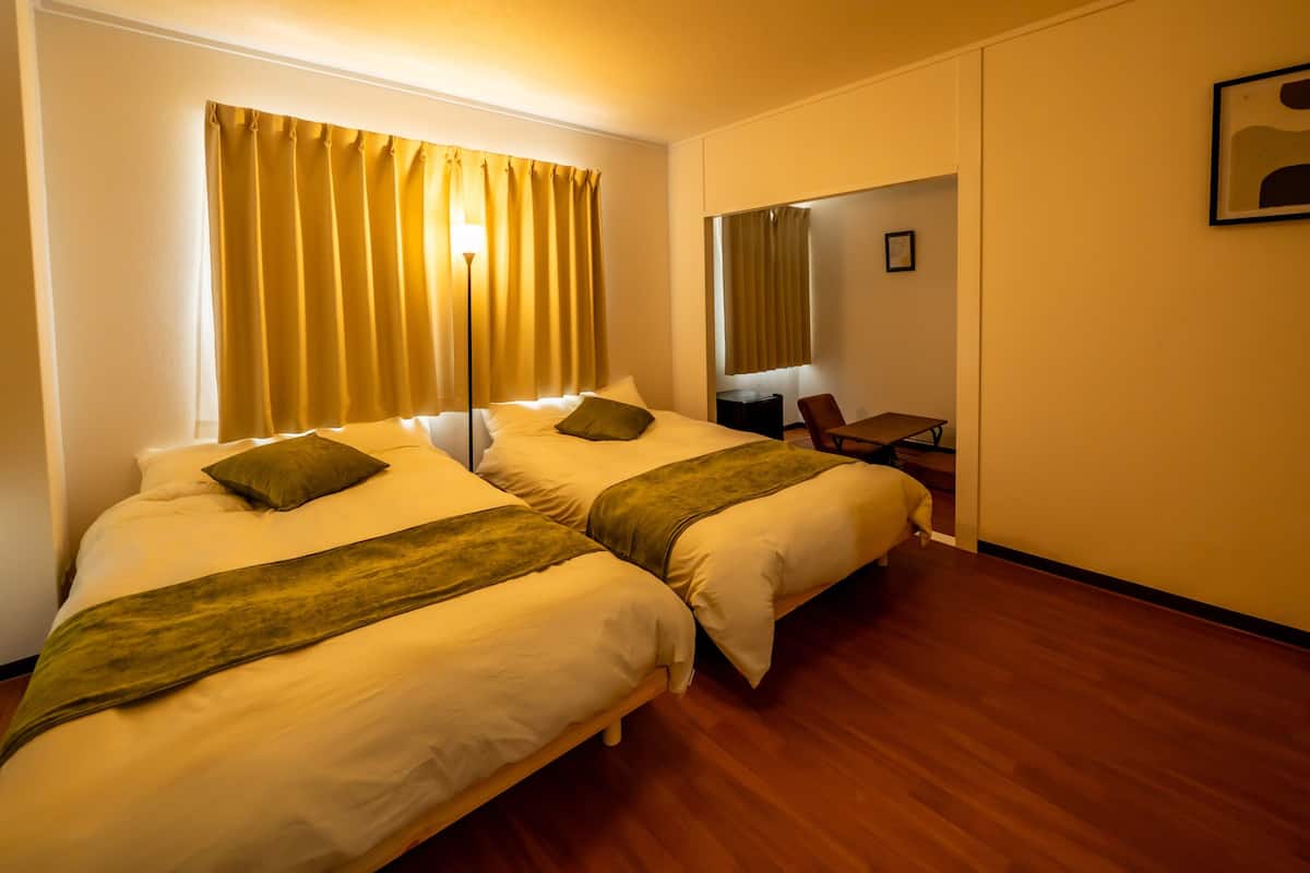 Blackout drapes, iron/ironing board, WiFi (free)