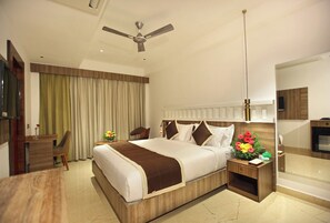 Deluxe Room | Seterika/papan seterika, Wi-fi percuma 