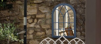 Three-bedroom cottage in Painswick with incredible church and valley views.