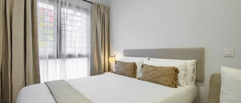 Standard Double Room, Ground Floor | Iron/ironing board, free WiFi