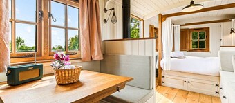 Quercus & Redwood - Sleeps 4