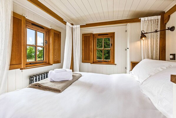 2 Schlafzimmer, kostenloses WLAN, Bettwäsche