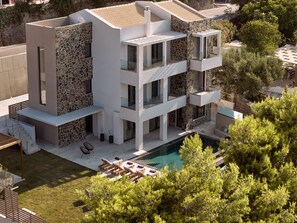 Exterior - Nomia Villa, with Pool, Gym & Walk to the Beach (Zakynthos)