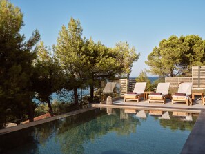 Alberca al aire libre 