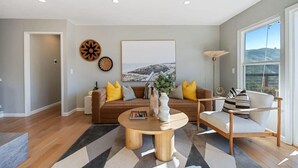 Unclassified image, 4 of 49, button - @ Marbella Lane - Chic Abode W/mountain Skyline (Pacifica)
