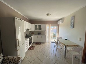 냉장고, 전자레인지, 오븐, 쿡탑