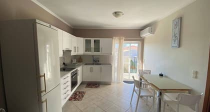 Manuela's Holiday Apartment in Skala