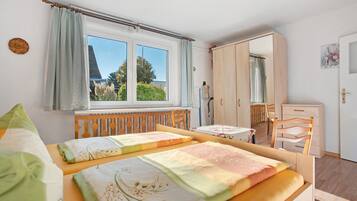 1 chambre, fer et planche Ă repasser, Wi-Fi, draps fournis