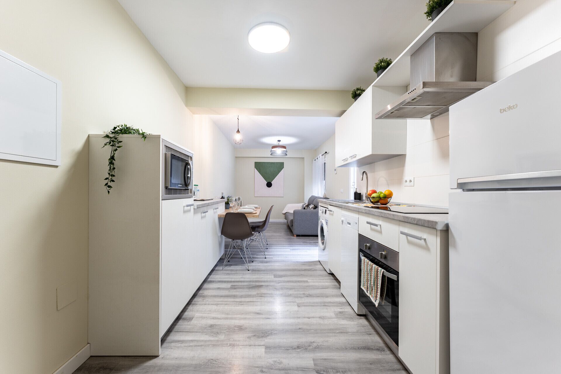 Refrigerador, microondas, horno, lavavajillas