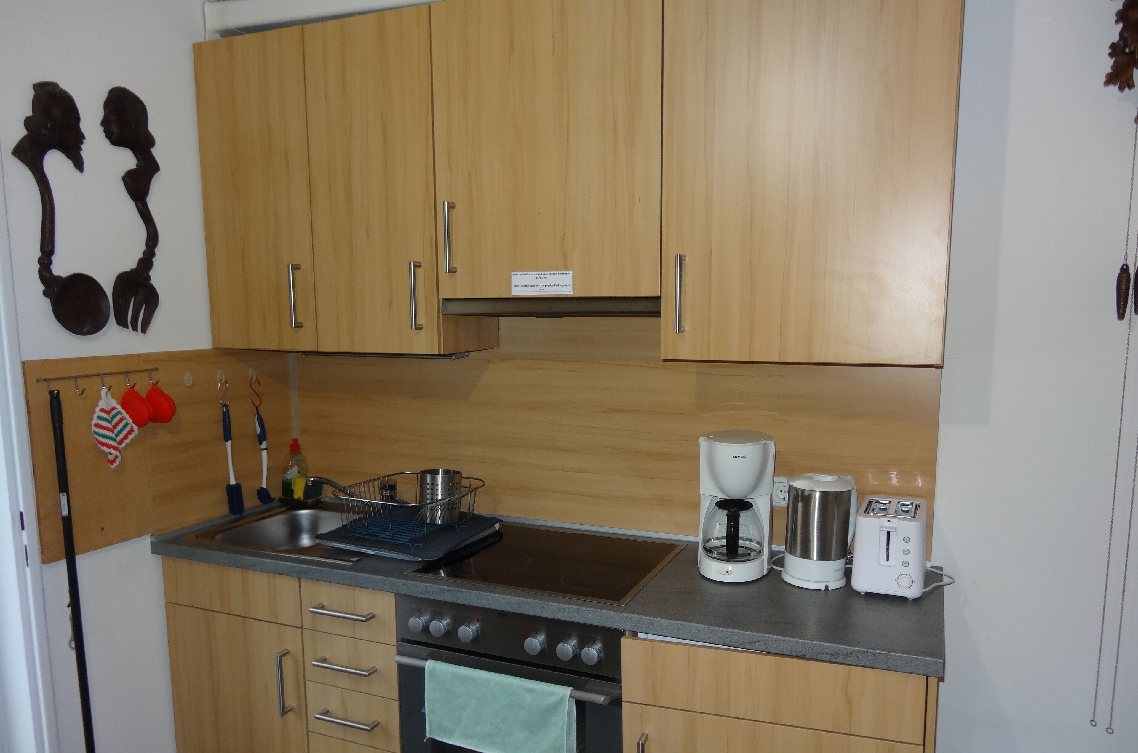 Mikrobølgeovn, ovn og kokeplater