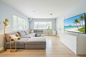 Smart TV, video games