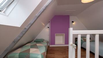 2 bedrooms, WiFi, bed sheets