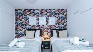 Maison | Fer et planche à repasser, accès au Wi-Fi (inclus)