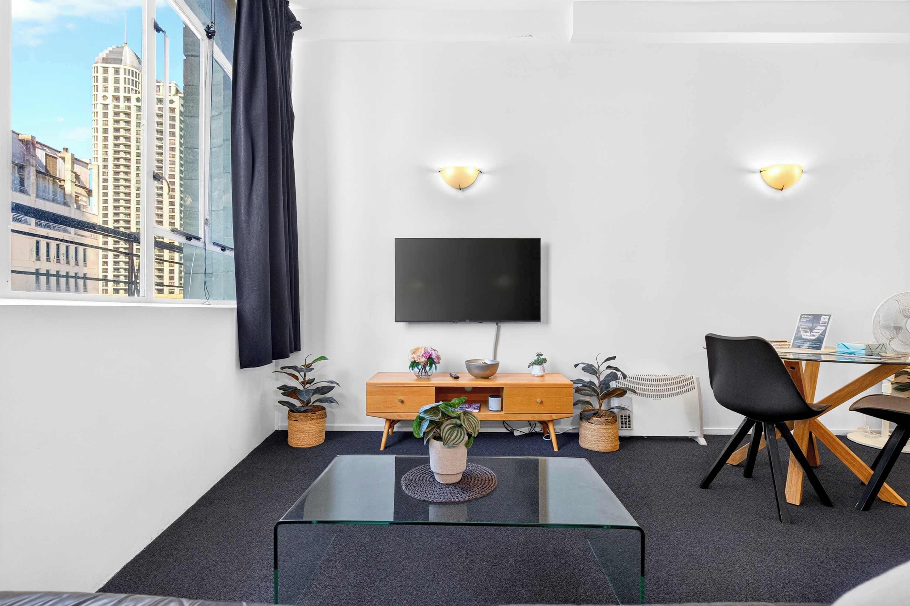 TV, offices