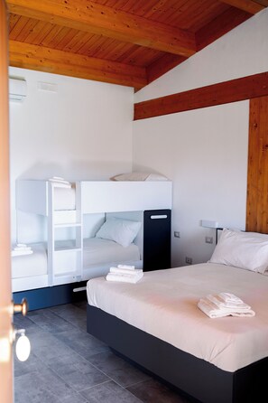 1 habitación, caja de seguridad en la habitación y wifi gratis