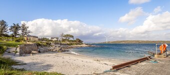 Tigh an Bheachaire Carraroe