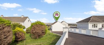 Tigh an Bheachaire Carraroe