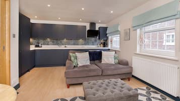 TV, offices
