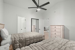 2 bedrooms, WiFi, bed sheets