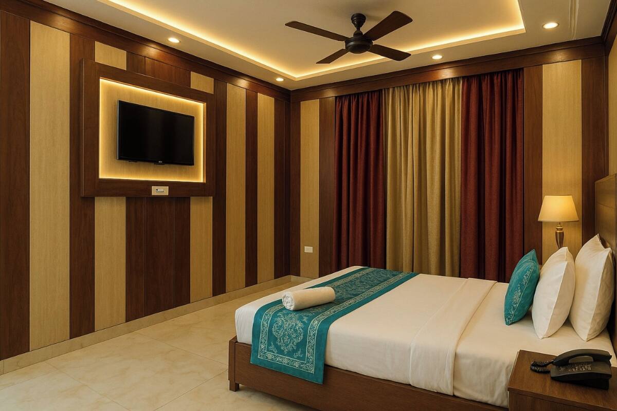 Hypo-allergenic bedding, desk, free WiFi