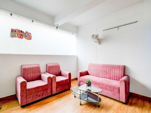 Casa | Reception