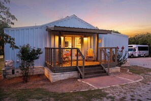 Exterior - Hollmig Trio - Sleeps 18, Cowboy Pool & 3 Hot Tubs (Fredericksburg)