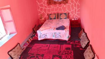 2 bedrooms, free WiFi