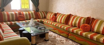 Peaceful Countryside Home in Rose Valley, Steps from Mgouna Castle