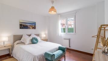 2 Schlafzimmer, Bügeleisen/Bügelbrett, WLAN, Bettwäsche