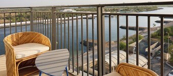 Silk Valley-Chic Studio near Masdar Park