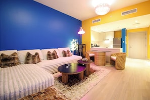 Apartment, Lake View | Living area