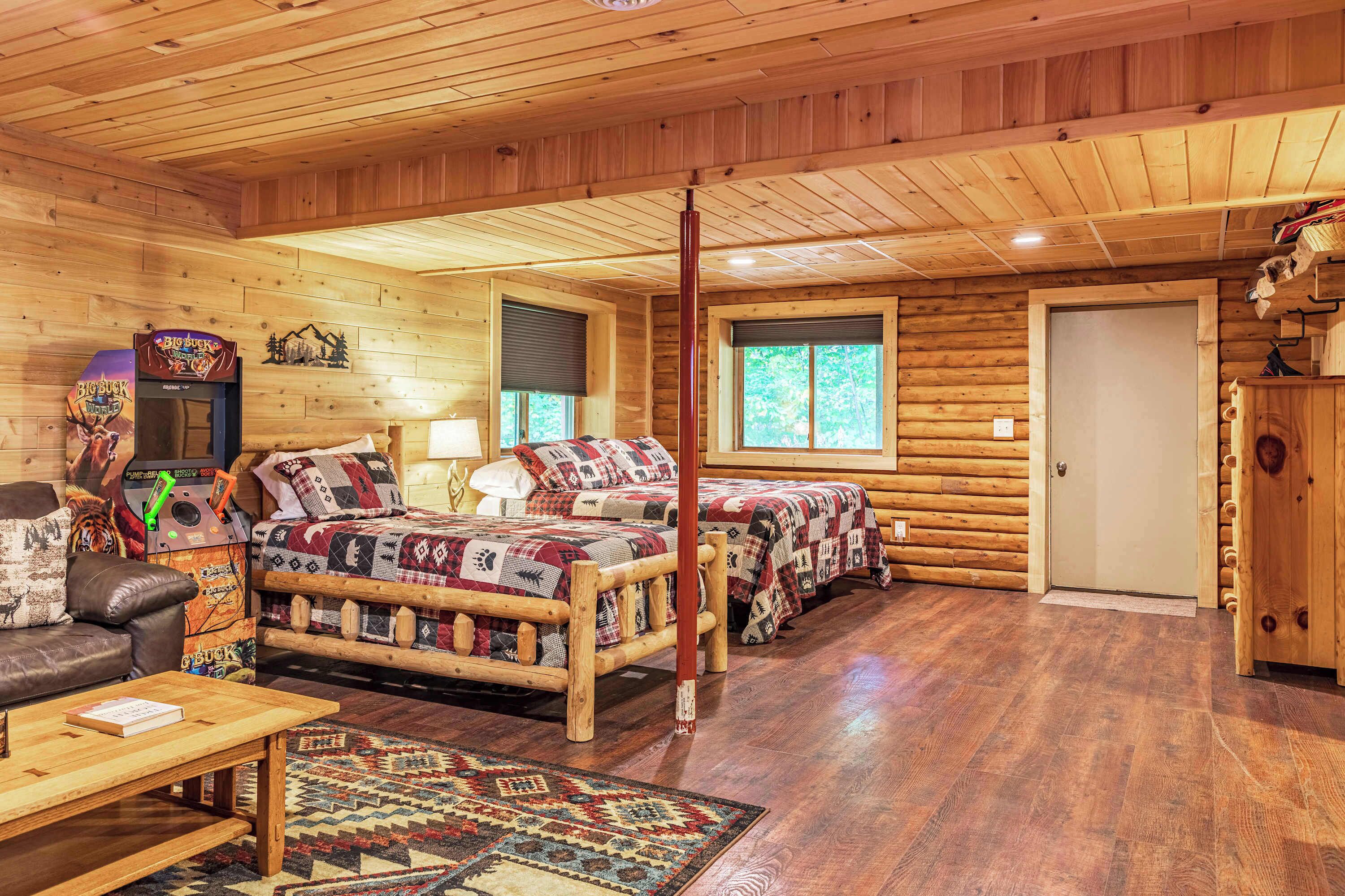 4 多间卧室、办公桌、熨斗/熨衣板、旅行婴儿床