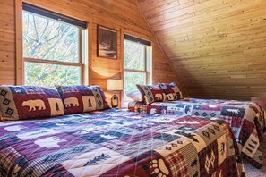 4 bedrooms, desk, iron/ironing board, travel cot