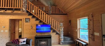 Unforgettable Fall Colors | Grand Marais Hideout
